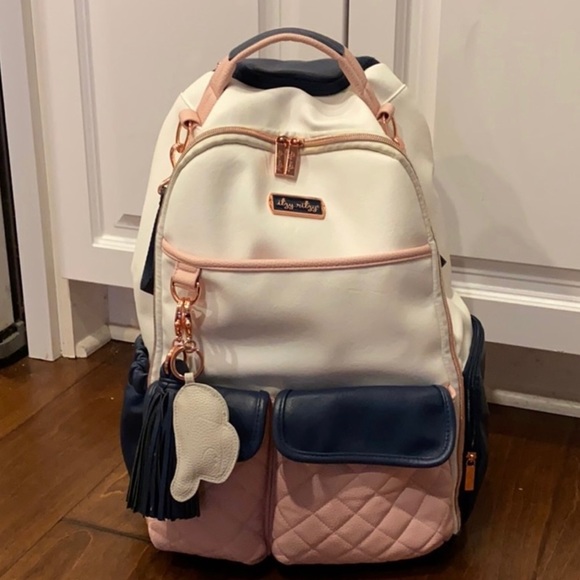 itzy ritzy aaryn williams